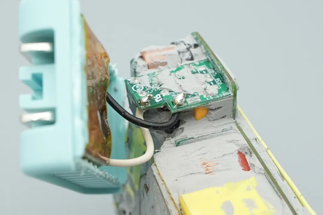 拆解报告：石龙富华140W 3C1A氮化镓快充图28