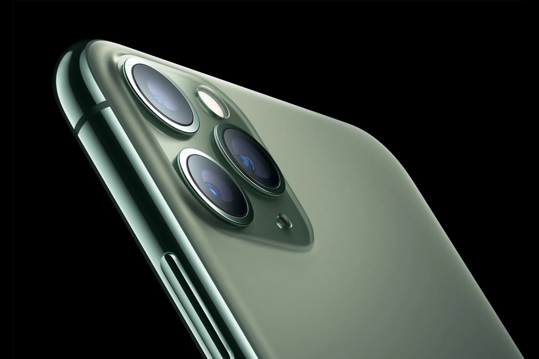 被苹果列为「过时产品」的 iPhone 11 系列，达成了一项新成就图1