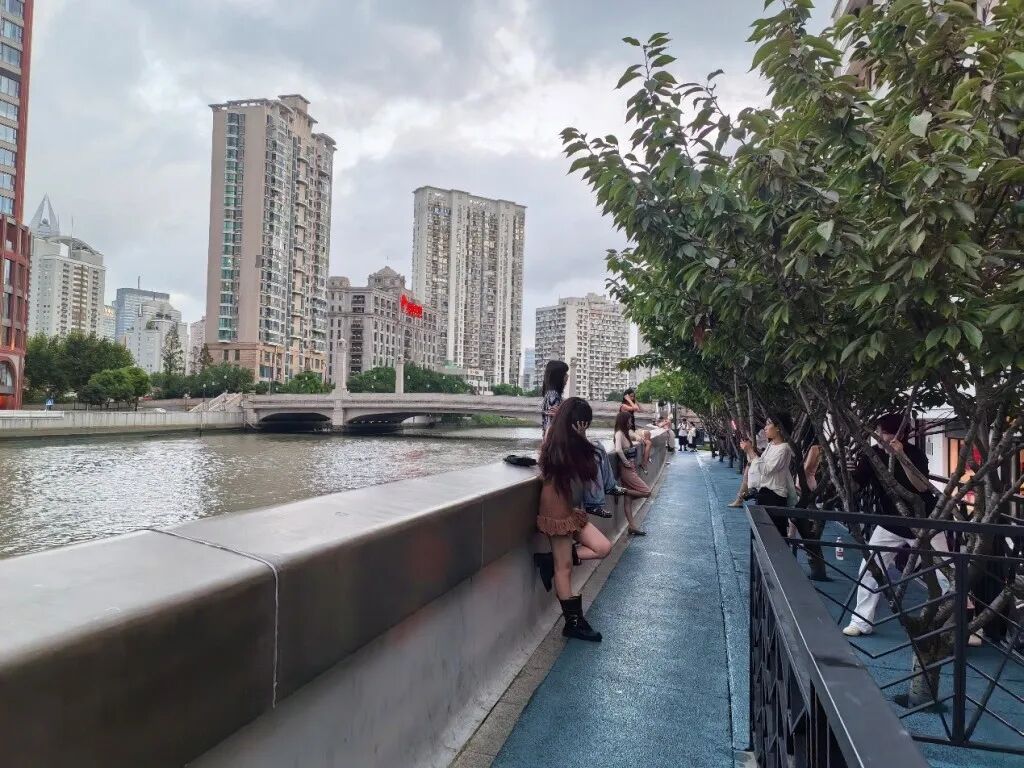 水岸夜色何处聚:“一江一河”这四个街区值得关注图2