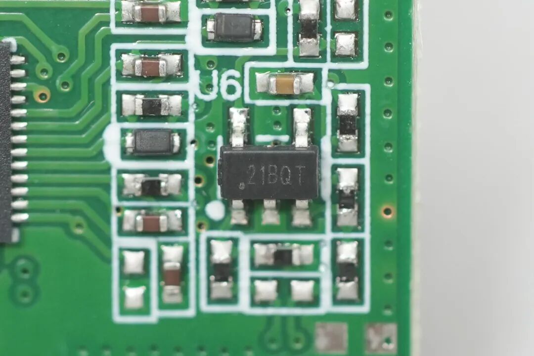 拆解报告:OPPO 33W口袋充超级闪充移动电源图43