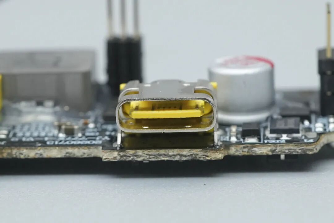 拆解报告：倍思20000mAh 45W自带双线移动电源图62