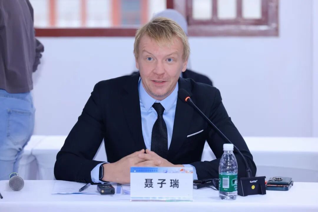 从国际“朋友圈”到发展“合作圈” “魅力成都”2026高端外国专家座谈会举行图13