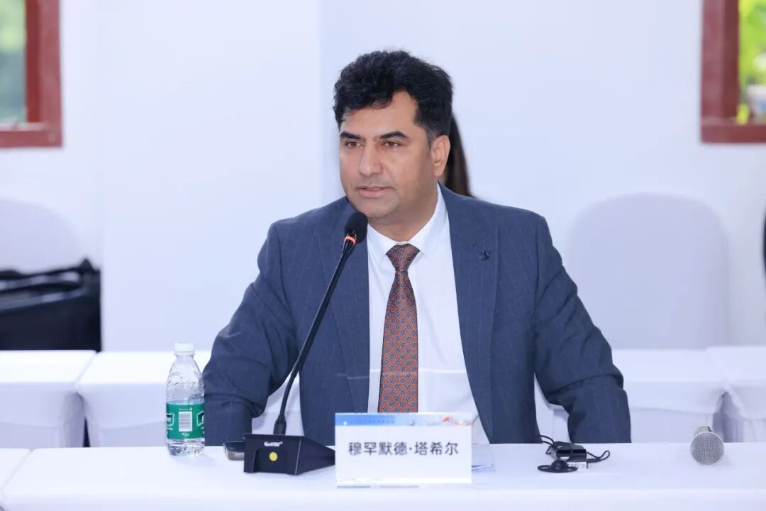 从国际“朋友圈”到发展“合作圈” “魅力成都”2026高端外国专家座谈会举行图19