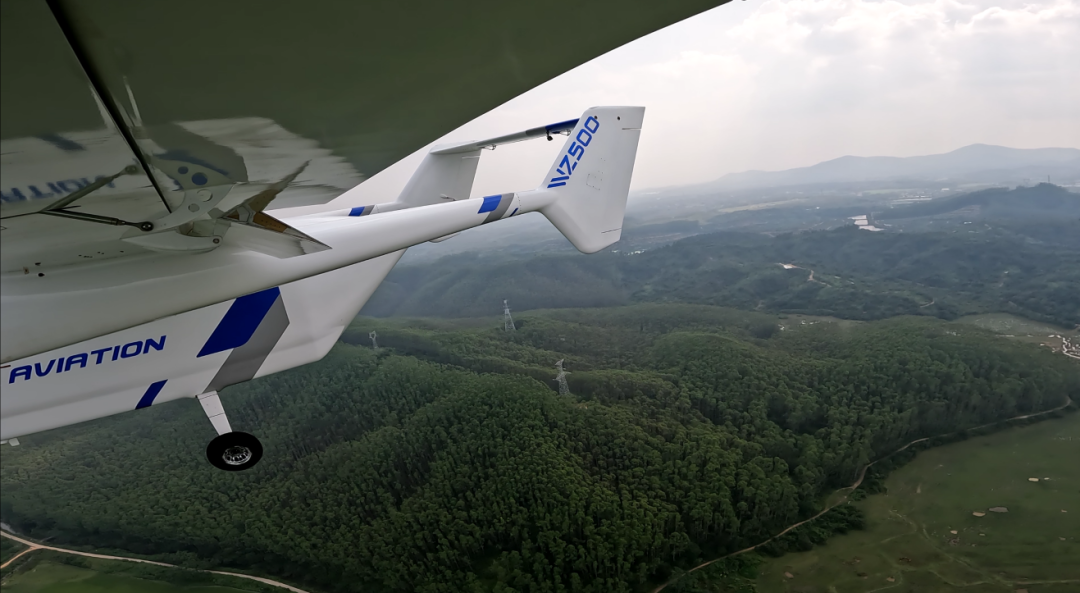 晔生航空广交会上4款新品全球首发,微至航空中标并试航粤琼无人机跨海货物运输航线图3