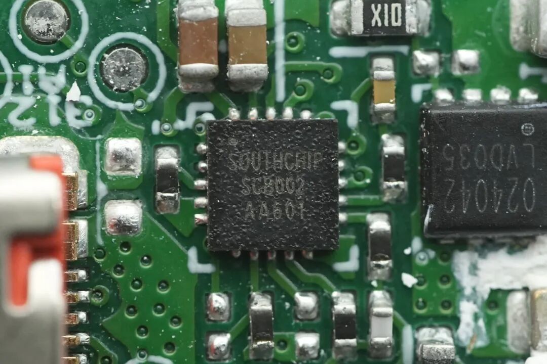 拆解报告:联想150W多口USB-C氮化镓电源适配器图87