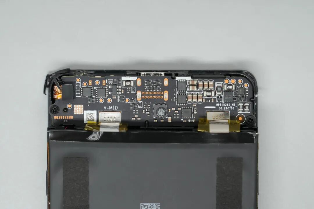 拆解报告：小米金沙江10000mAh 45W 新国标超薄磁吸移动电源图38