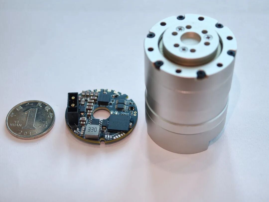 5×5mm封装塞下655W，这款国产驱动芯片如何打破灵巧手“性能・体积・成本”不可能三角？图11